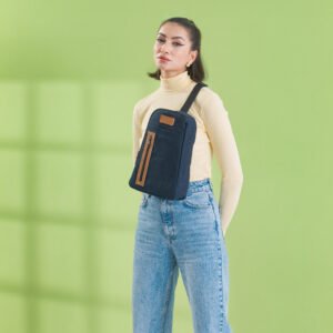 CANVAS & VEGAN LEATHER OLIVER CROSS BODY BAG