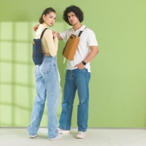 CANVAS & VEGAN LEATHER OLIVER CROSS BODY BAG