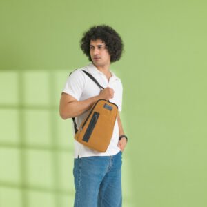 CANVAS & VEGAN LEATHER OLIVER CROSS BODY BAG