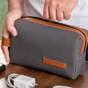 OXFORD MULTI UTILITY DOPP KIT